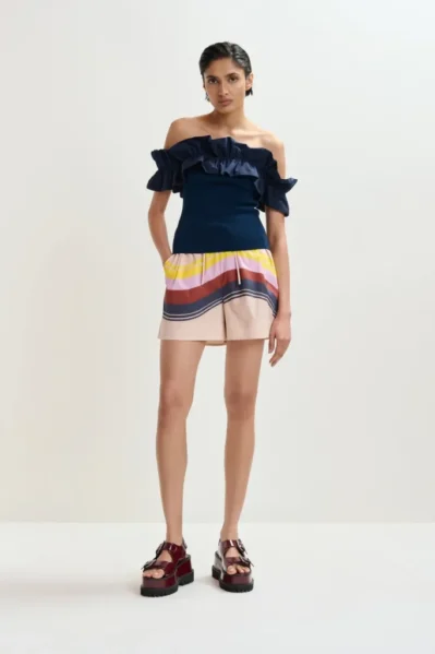Essentiel | Short | Jive / j2pb